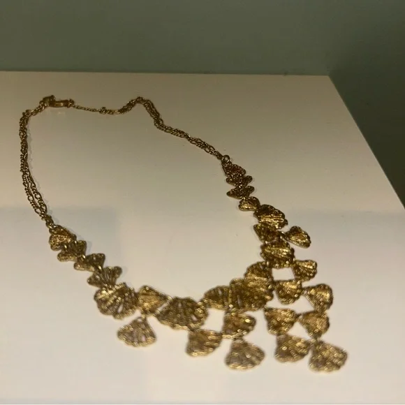 Stella & Dot Gold Statement Necklace - Picture 2 of 6